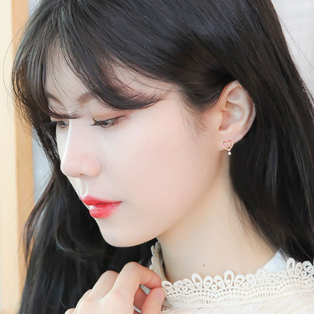 Bella Heart Rose Gold Earrings with 14K Gold Pin