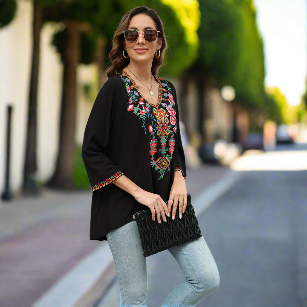 Womens Embroidered Quarter Sleeve Top