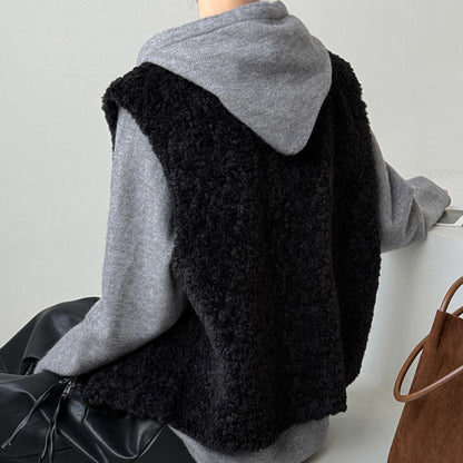 Womens Fluffy Teddy Style Faux Fur Vest