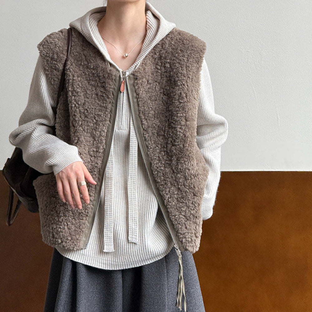 Womens Fluffy Teddy Style Faux Fur Vest