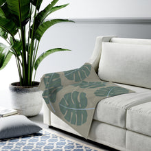Load image into Gallery viewer, Abstract Leaves Green Plush Blanket Throw
