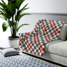 Load image into Gallery viewer, Red and Green Plaid Plush Blanket Throw
