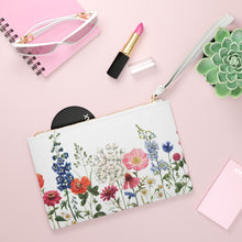 Load image into Gallery viewer, Floral Designed Zipped Clutch Bag
