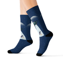 Load image into Gallery viewer, Alien Abduction with Pizza Fun Novelty Socks
