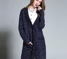 Load image into Gallery viewer, Womens Navy Mid Length Cardigan
