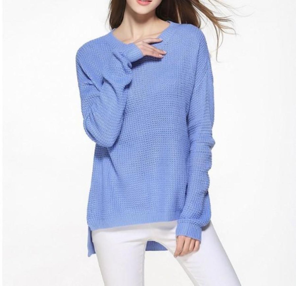 Womens Relaxed Fit Round Neck Sweater in Blue
