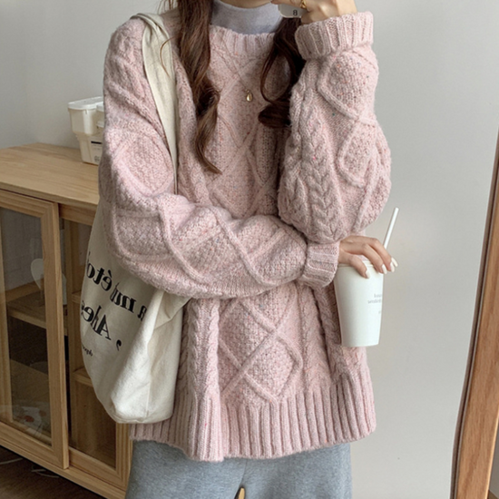 Leisure Round Neck Cable Knit Sweater
