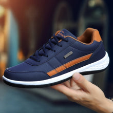 Load image into Gallery viewer, Men Casual Breathable Sneakers
