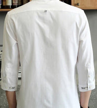 Load image into Gallery viewer, Mens Quarter Sleeve Botton Down Shirt

