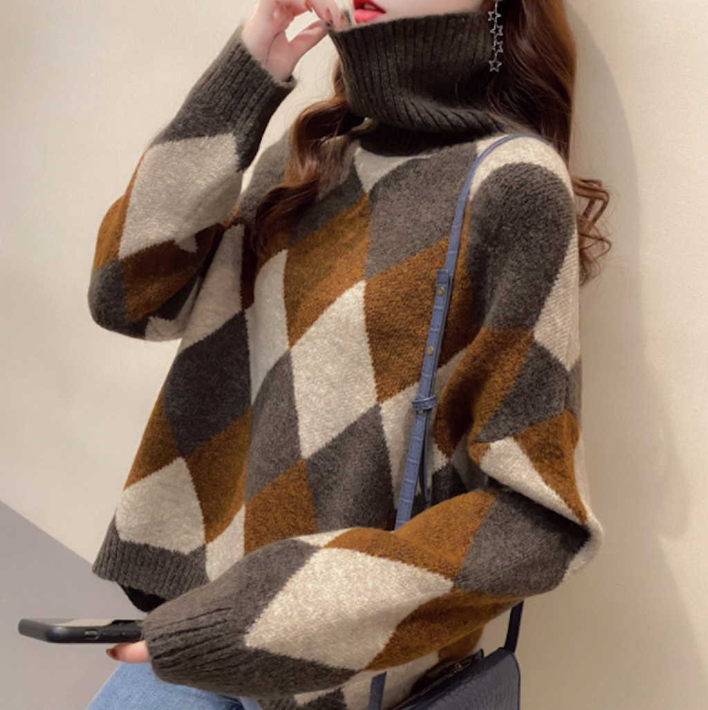 Womens Turtleneck Argyle Pattern Sweater