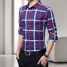 Load image into Gallery viewer, Mens Button Down Checkered Shirt
