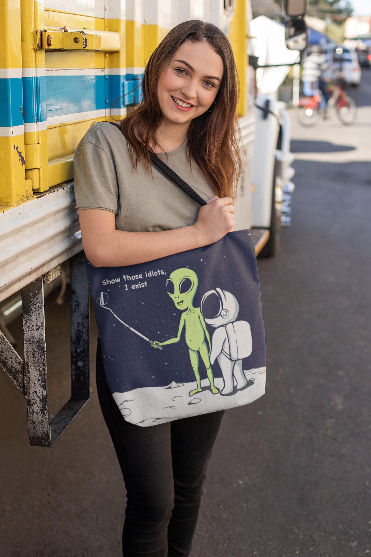 Funny Alien, Show Those Idiots I Exist Tote Bag Medium