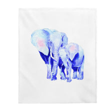 Load image into Gallery viewer, Mother and Baby Auspicious Elephant Velveteen Plush Blanket
