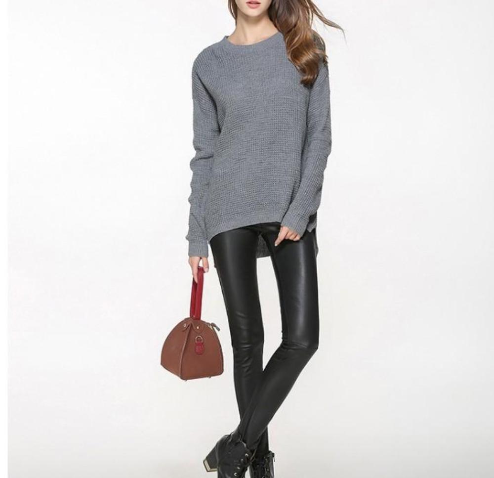 Womens Relaxed Fit Round Neck Sweater in Gray