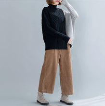 Load image into Gallery viewer, Womens Two Tone Cable Knit Sweater
