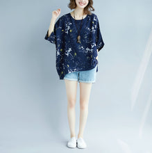 Load image into Gallery viewer, Womens Loose Floral Top
