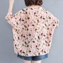 Load image into Gallery viewer, Womens Pattern Loose Fit Top
