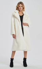 Load image into Gallery viewer, Womens Faux Fur Coat with Notch Collars

