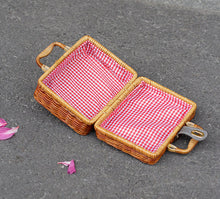 Load image into Gallery viewer, Mini Vintage Wicker Clutch Bag
